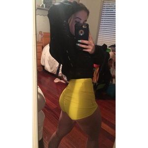 Yellow scrunch butt shorts